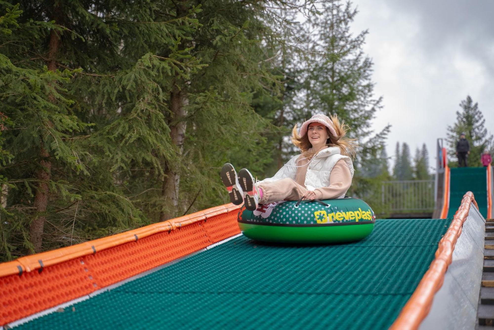 Phoenix Relax Park Bukovel Extérieur photo